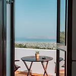 Infinity I - Stylish With Views Apartment Lagoudi Zia