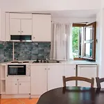 Infinity I - Stylish With Views Apartment Lagoudi Zia